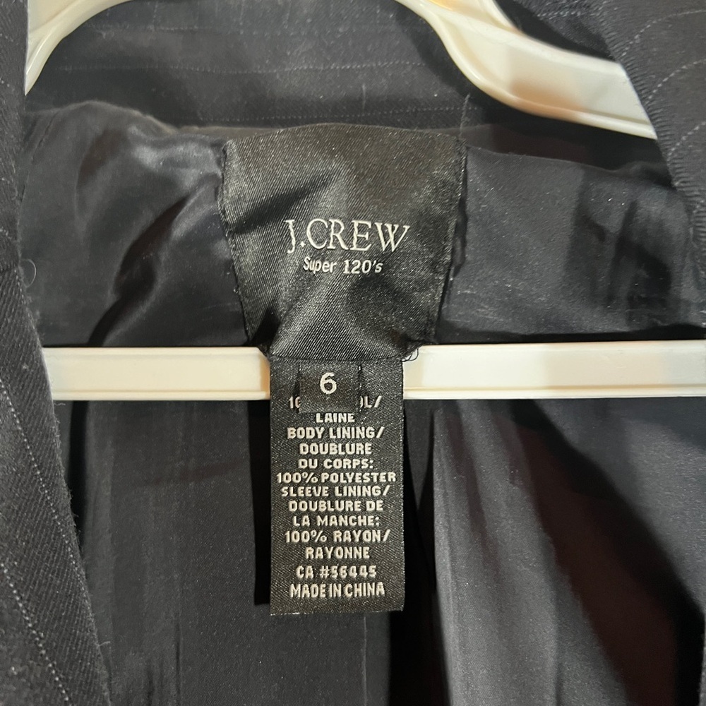 J.Crew Navy Pinstripe Super 120 blazer- size 6 - Picture 3 of 3